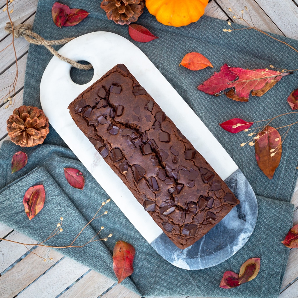 Une recette de cake chocolat-châtaigne sans gluten et vegan, super moelleux. Recette végétalienne.