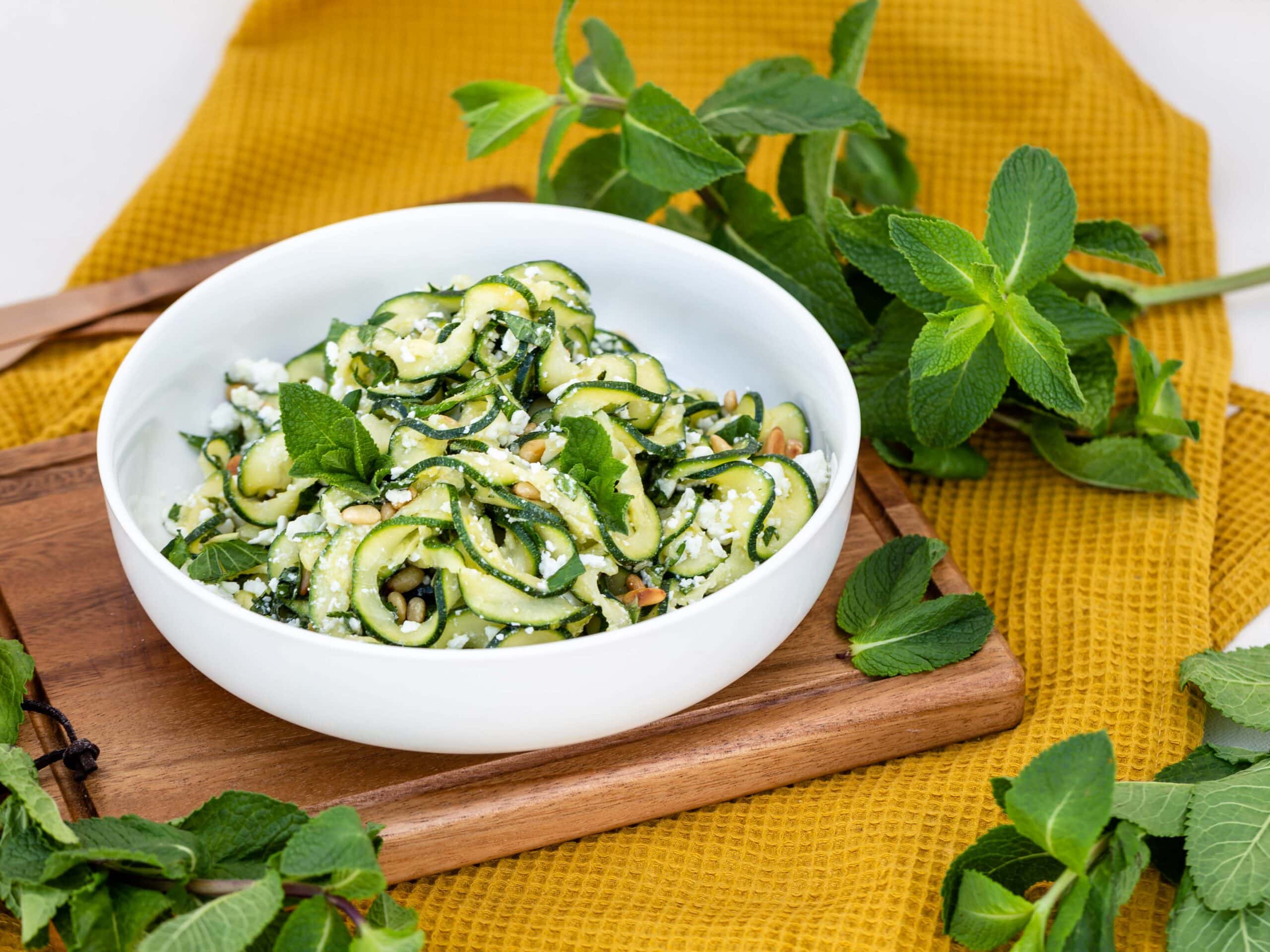 Salade de Tagliatelles de Courgette crue à la Menthe