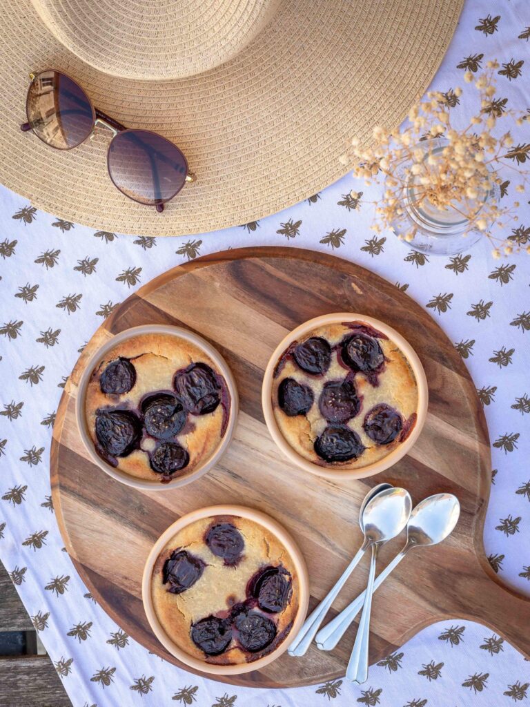 Une recette de clafoutis végétalien à la cerise !
Recette de dessert sucré sans œufs
Végétalien / végétarien
