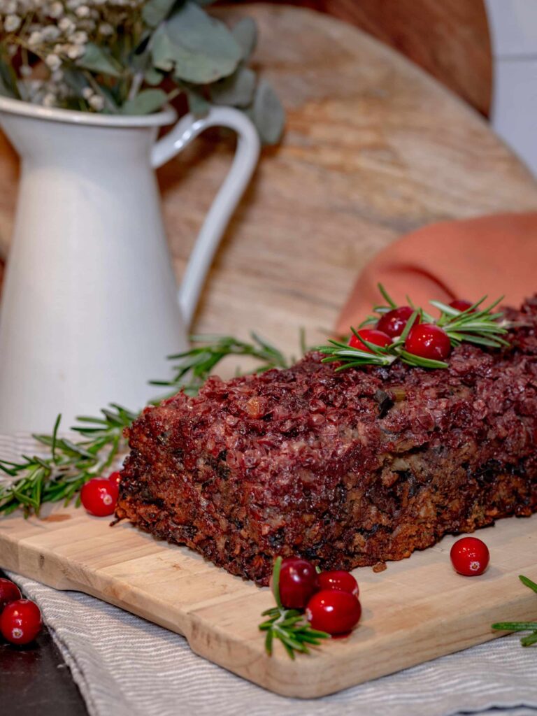 Découvrez cette recette de Rôti aux Cèpes Vegan et Sans Gluten, parfaite pour le Réveillon de Noël ou du Nouvel An ! Elle est simple à préparer et, je vous l'assure vous allez vous régaler !