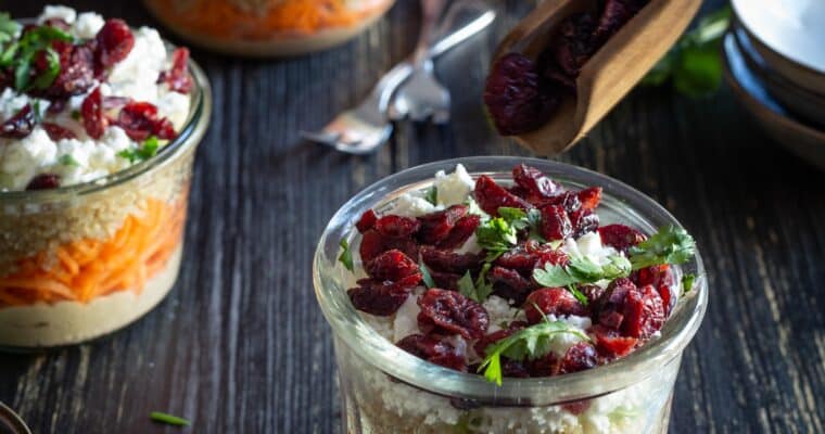 Salade au Quinoa, Houmous et Cranberries