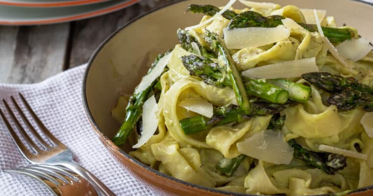 Tagliatelles à la Crème d’Asperges Citronnée