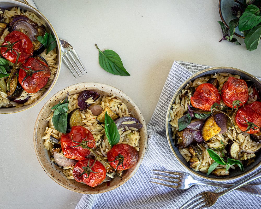 Salade aux Légumes d’Été et Petites Pâtes Orzo