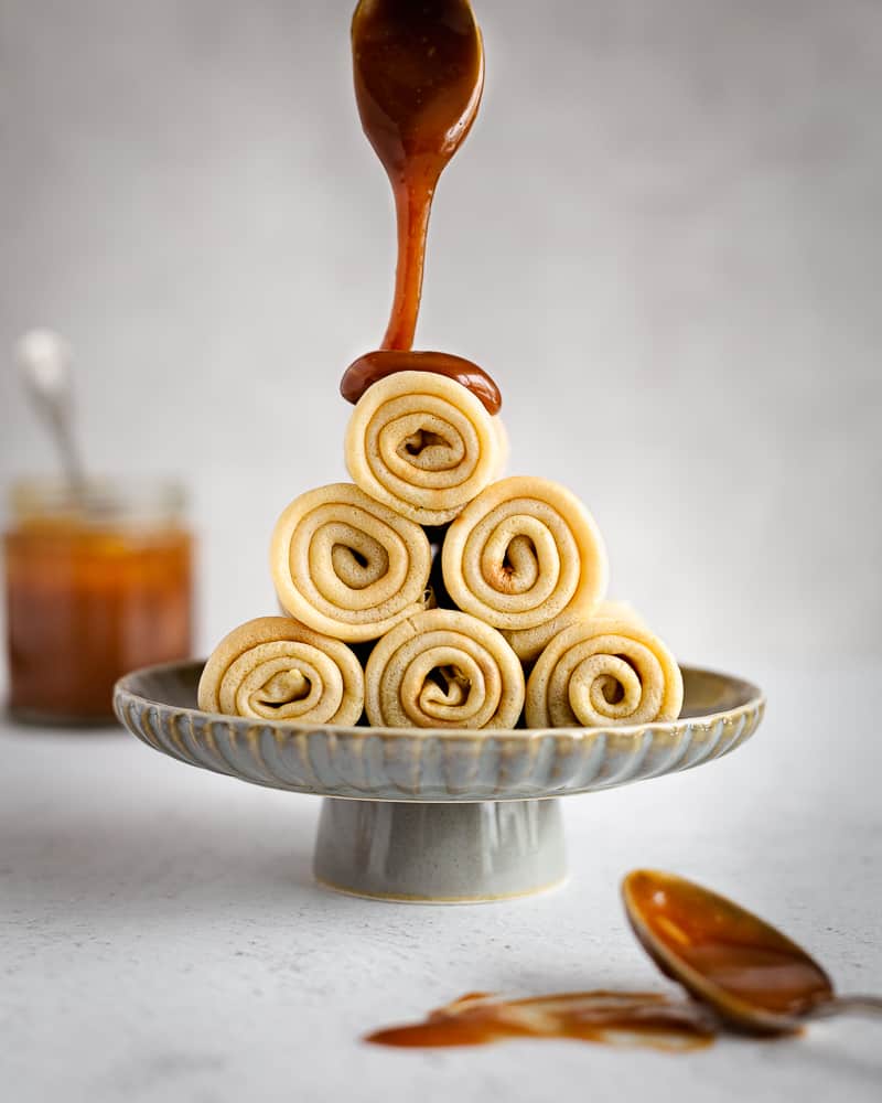 Ma recette de crêpes d'amour c'est celle ci ! Quand je fais des crêpes, c'est cette recette que je fais systématiquement, je trouve que la bière leur donne un petit goût particulier très apprécié. Bien moelleuses, elle se déguste nature ou garnies avec du caramel ou à peu près tout ce qui vous fait plaisir.