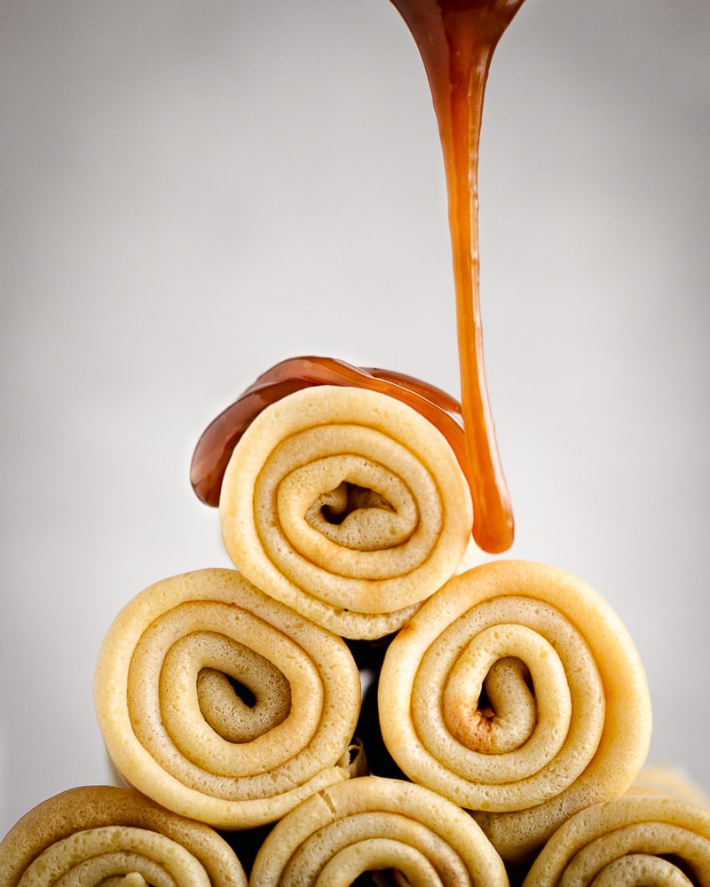 Ma recette de crêpes d'amour c'est celle ci ! Quand je fais des crêpes, c'est cette recette que je fais systématiquement, je trouve que la bière leur donne un petit goût particulier très apprécié. Bien moelleuses, elle se déguste nature ou garnies avec du caramel ou à peu près tout ce qui vous fait plaisir.