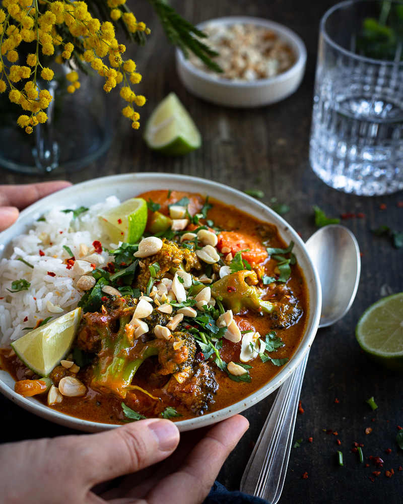 Curry Massaman Végétarien simplifié (Curry Thaï Rouge à la Cacahuète)