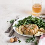 Cette recette de Paupiettes végétariennes Sauce au Cidre est juste géniale ! Elle est facile à réaliser et complètement bluffante ! PArfaite pour un repas en famille et même pour les fêtes de Noël !