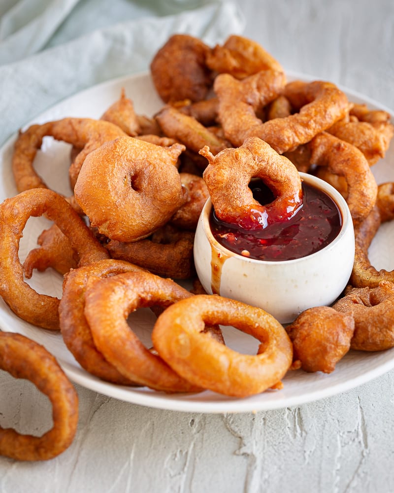 Voici comment faire votre sauce sweet chili maison. C'est simple, avec très peu d'ingrédients et tellement bon !