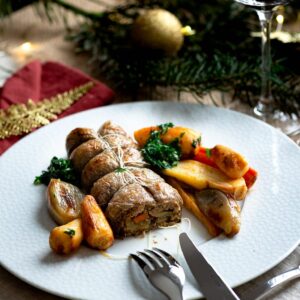 Je suis si contente de vous présenter ces Rôtis Vegan à la Châtaigne ! Ils seront parfaits dans votre menu de Fêtes !