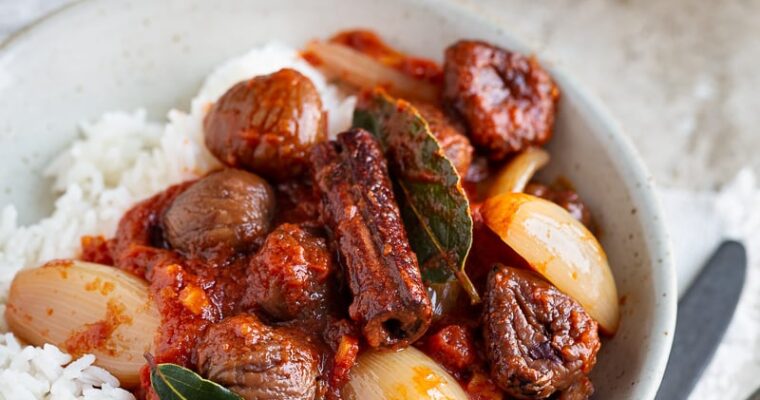 Ragoût de Châtaignes à la Grecque (Stifado)
