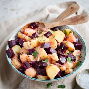 vraiment pas une grande fana de betterave… C’est assez inattendu ! C'est une salade que mes parents faisaient souvent quand j'étais petite !