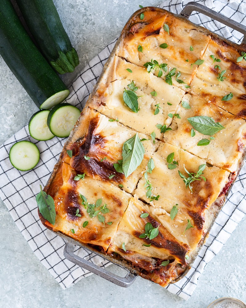 Ces petites lasagnes aux Courgettes Ricotta et Parmesan sont à la fois fondantes et gourmandes ! Tout ce qu'on attend d'un plat de lasagnes