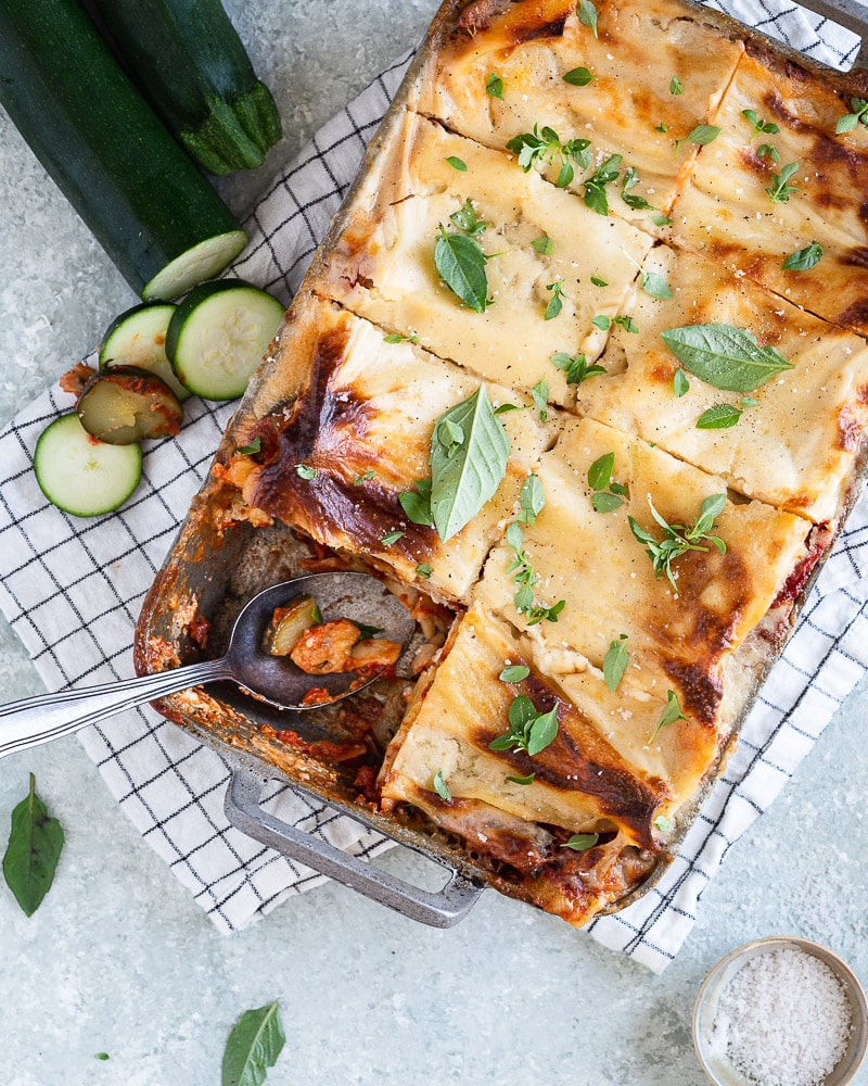 Ces petites lasagnes aux Courgettes Ricotta et Parmesan sont à la fois fondantes et gourmandes ! Tout ce qu'on attend d'un plat de lasagnes
