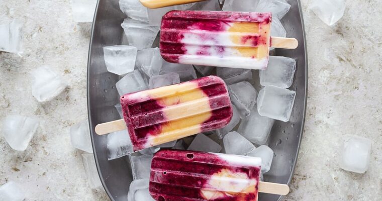 Bâtonnets glacés pêche coco et fruits rouges