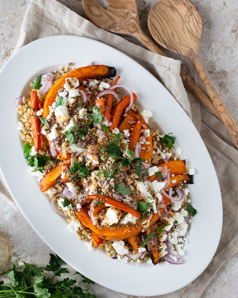 Ma nouvelle obsession du moment : Salade Potimarron blé et feta ! A déguster tiède ou froide selon votre humeur !