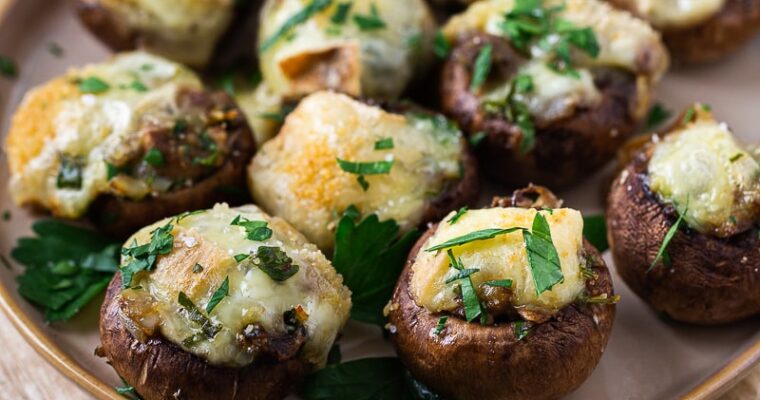 Champignons farcis au Saint-Nectaire