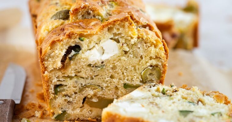 Cake courgette olive feta : la recette express pour vos pique-niques