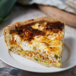 La Quiche poireaux patate douce et chèvre frais : option culinaire qui allie simplicité, saveur et praticité ! Rien que ça !