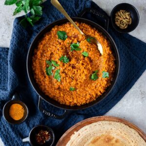 Le Misir Wat lentilles corail à l'Éthiopienne est un grand classique de la cuisine éthiopienne qui ressemble un tout petit peu au dhal.
