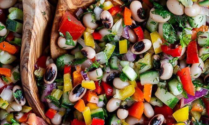 Salades d’été : idées fraîches, saines et pleines de saveurs