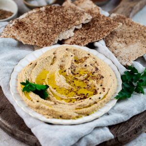 Ceci est un Houmous de lentilles corail ! Oui, je sais un houmous c’est avec des pois chiches . On peut l’appeler un lentous si vous voulez !
