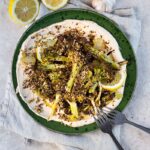 Cette recette de Brocoli et quinoa croustillant sur crème de feta va révolutionner votre rapport au brocoli !