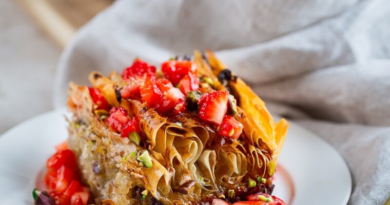 Pistachio Strawberry Crinkle Cake