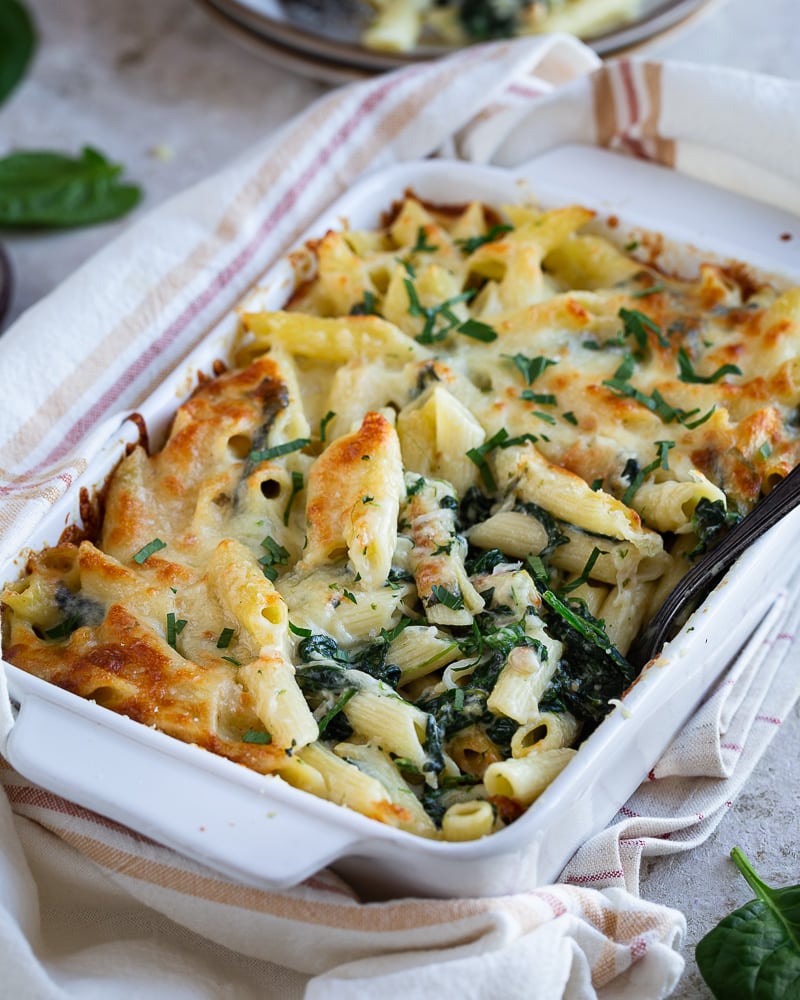 Gratin de pâtes épinards mozzarella et parmesan