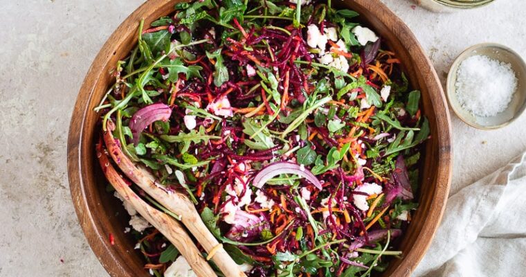 Salade betterave crue, roquette & feta : croquante, fraîche et ultra gourmande !