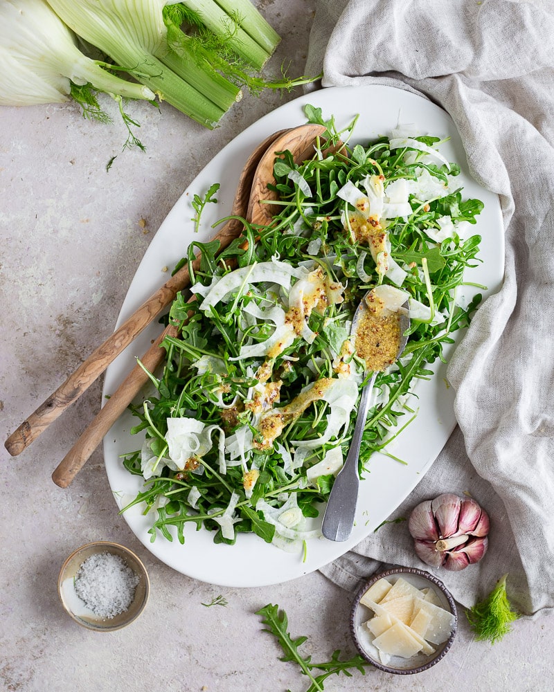 Salade de fenouil, roquette et parmesan : prête en 10 minutes chrono !