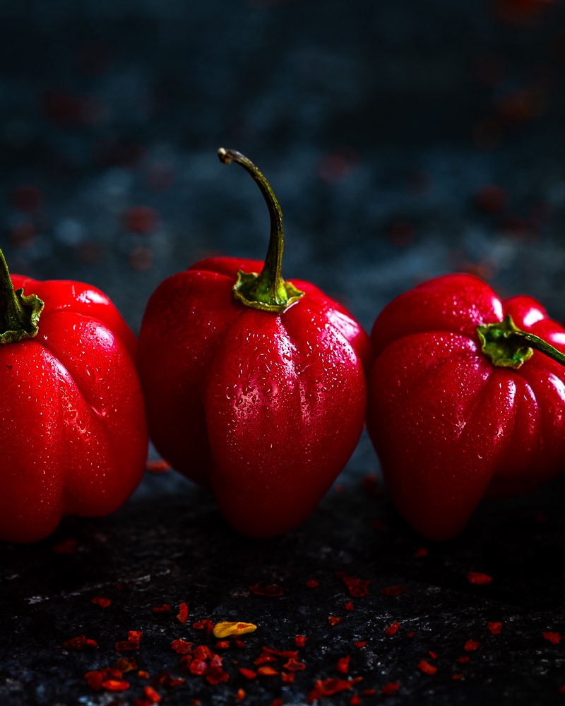 Ce n’est pas juste dans votre tête : le piment rend heureux. On vous explique comment (et pourquoi vous n’arrivez plus à vous en passer).