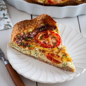 Découvrez notre recette express de quiche tomate comté moutarde, simple et rapide à préparer. Parfaite pour un repas sans prise de tête !