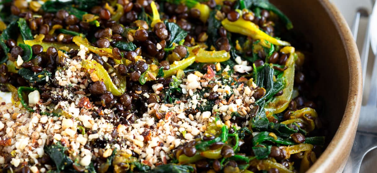 Lentilles aux épinards, sauce yaourt