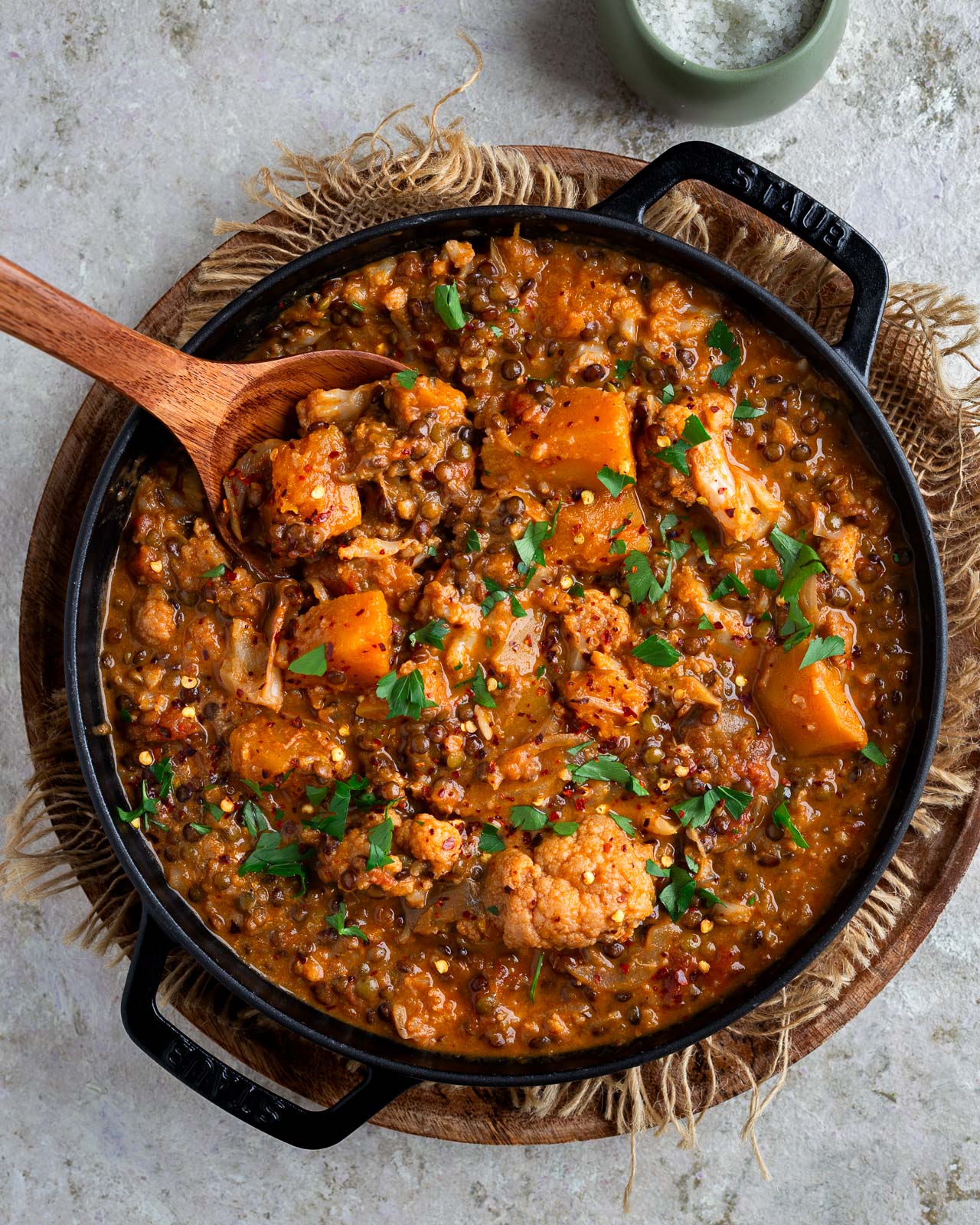 Ragoût de lentilles à la harissa : le plat mijoté qui réchauffe